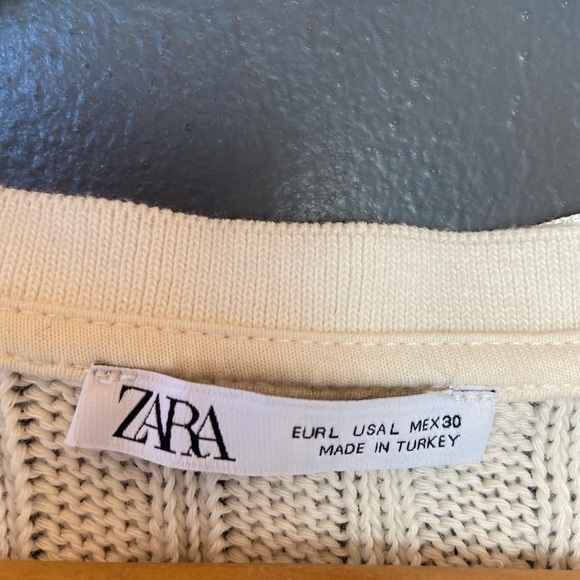 Zara holes knit blouse size Large - Picture 5 of 6